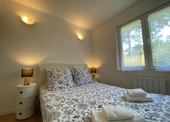Charme Et Confort Pour 6 Personnes A Soulac
